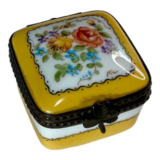 Hand Painted Limoges France, Porcelain Trinket Box For Sale