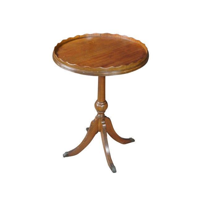 English Vintage Georgian Style Round Mahogany Piecrust Pedestal Table Sculpture Stand For Sale - Image 3 of 18