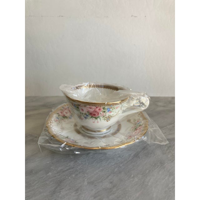 White New in Box Noritake Fine China Tea Cups & Saucers, Set of 2 – Floral Gold Rim For Sale - Image 8 of 10