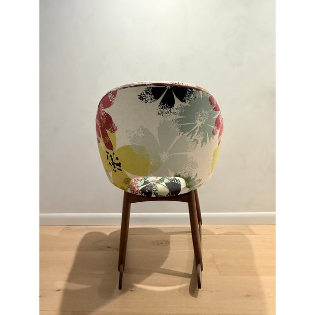 Eames Mid-Century Modern Floral Rocking Chair For Sale - Image 4 of 9