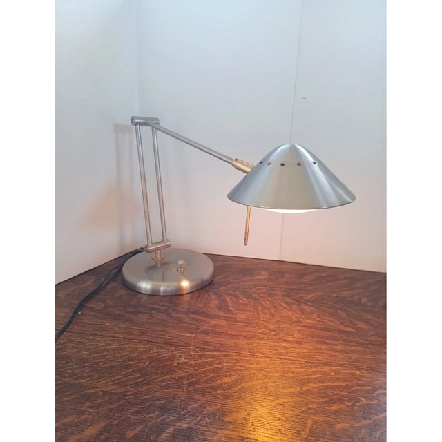 Mid-Century Modern Vintage Tensor Ufo Space Age Saucer Metal Table Desk Lamp For Sale - Image 3 of 7