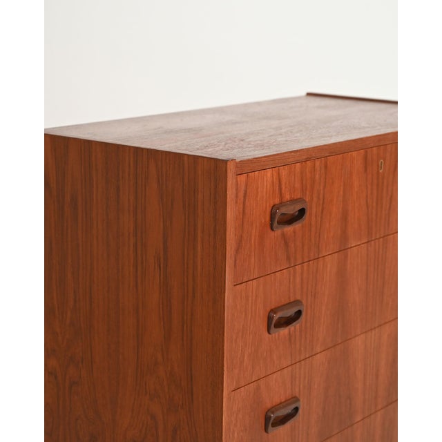 Wood Scandinavian Chest of Drawers in Teak and Oak, 1960s For Sale - Image 7 of 10
