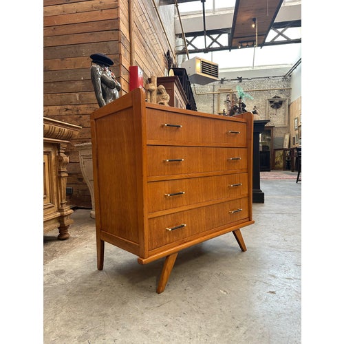 Vintage Chest of Drawers For Sale - Image 14 of 14