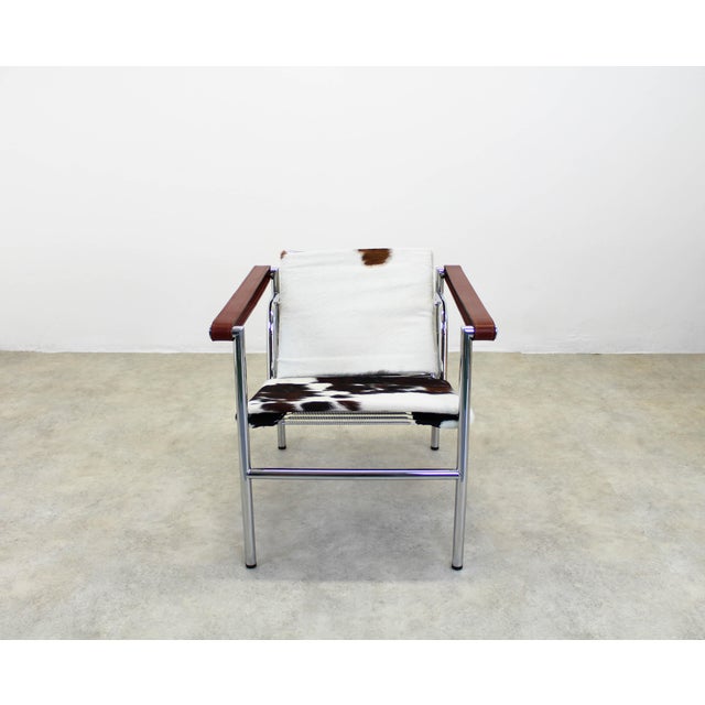 Cassina LC1 Chair by Le Corbusier and Charlotte Perriand for Cassina, 2010s For Sale - Image 4 of 13