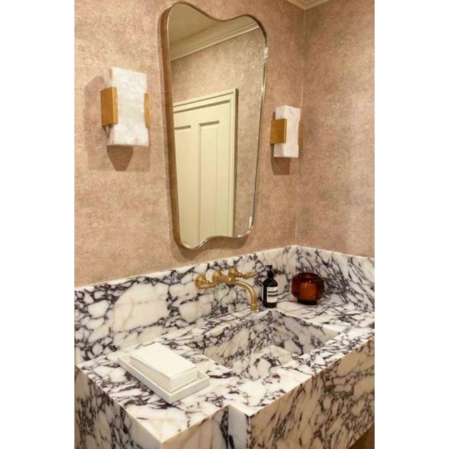 Alabaster Visual Comfort Alabaster Brass 1 Light Bathroom Hall Wall Sconce Lamp For Sale - Image 8 of 8