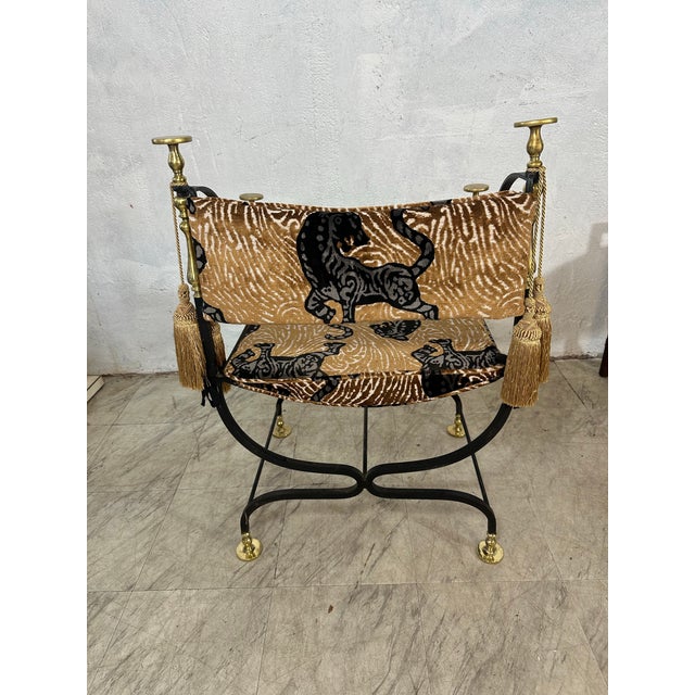1900 - 1909 Restored Antique Iron and Brass Chair Reupholstered in Designer Velvet For Sale - Image 5 of 10