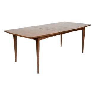 Broyhill Attributed Premier Vintage Mid Century Modern Walnut Dining Table With 2 Leafs C. 1960s For Sale