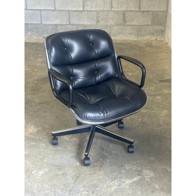 Iconic desk or office chair designed by Charles Pollock for Knoll. Extremely comfortable with soft black leather. Chair...