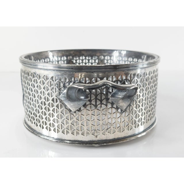 Early 20th Century American Meriden Britannia Co. Silverplate Wine Coaster For Sale - Image 5 of 11
