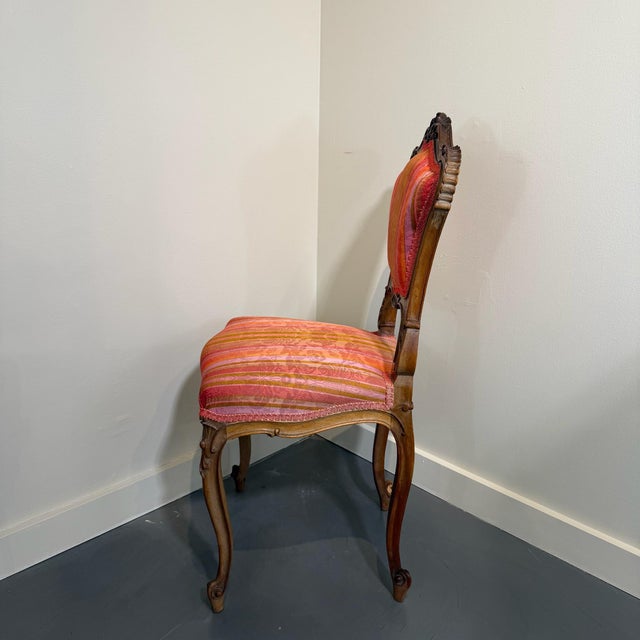 Wood 1950s French Louis XV Style Walnut Side Chairs - Pair For Sale - Image 7 of 12