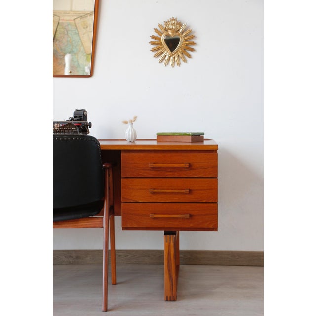 Freestanding Scandinavian Desk in Teak from Dyrlund, 1960s For Sale - Image 9 of 18