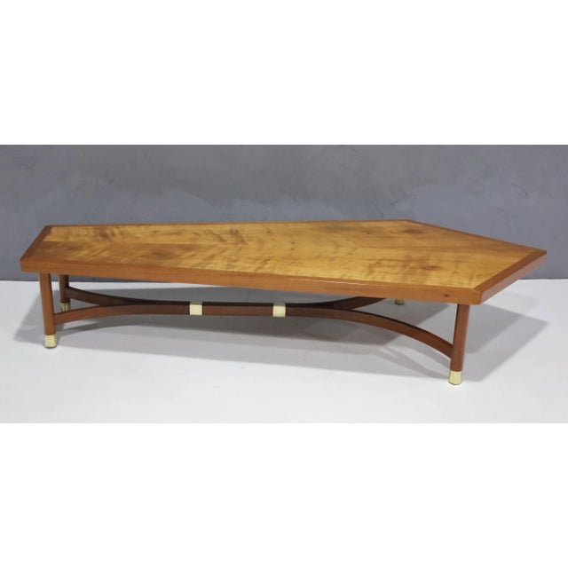 Brown Mid-20th Century Attributed to Harvey Probber Cocktail Table With Brass Accents For Sale - Image 8 of 12