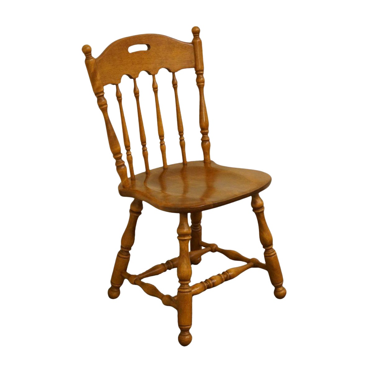 Late 20th Century Ethan Allen Heirloom Nutmeg Maple Colonial Style