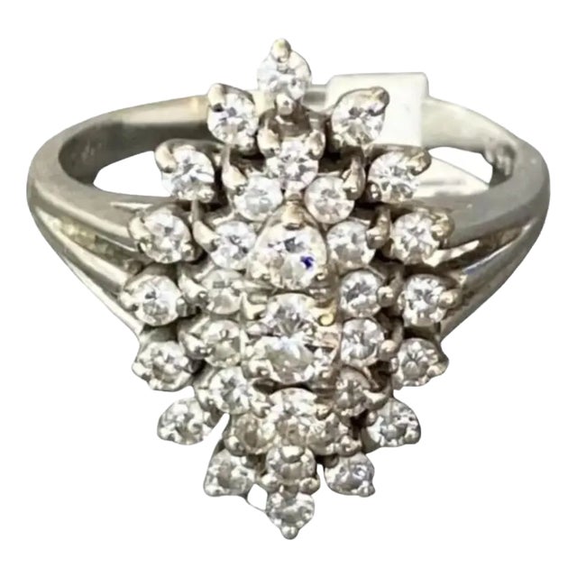 14k White Gold Diamond Cluster Cocktail Ring For Sale