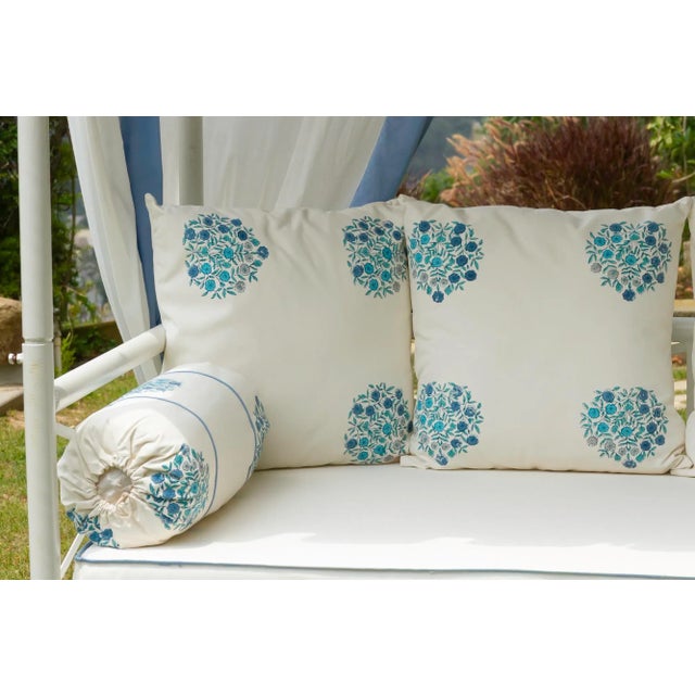 Coastal Blue & White Floral Block Print Garden Daybed For Sale - Image 9 of 15