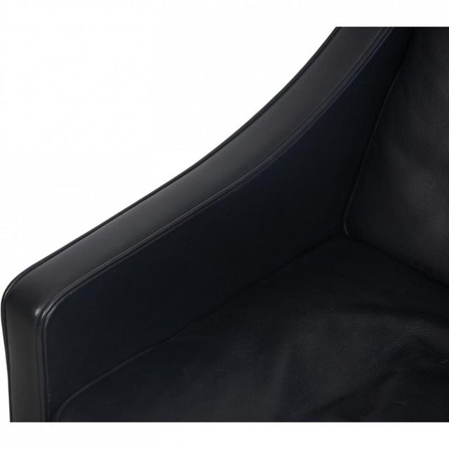 1990s Model 2204 Wingchair in Black Leather by Børge Mogensen, 1990s For Sale - Image 5 of 18