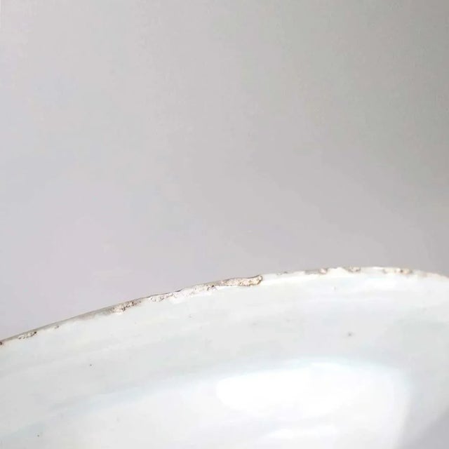 Mid 18th Century Chinese Export Porcelain Blue & White Bamboo & Floral Platter For Sale - Image 5 of 6