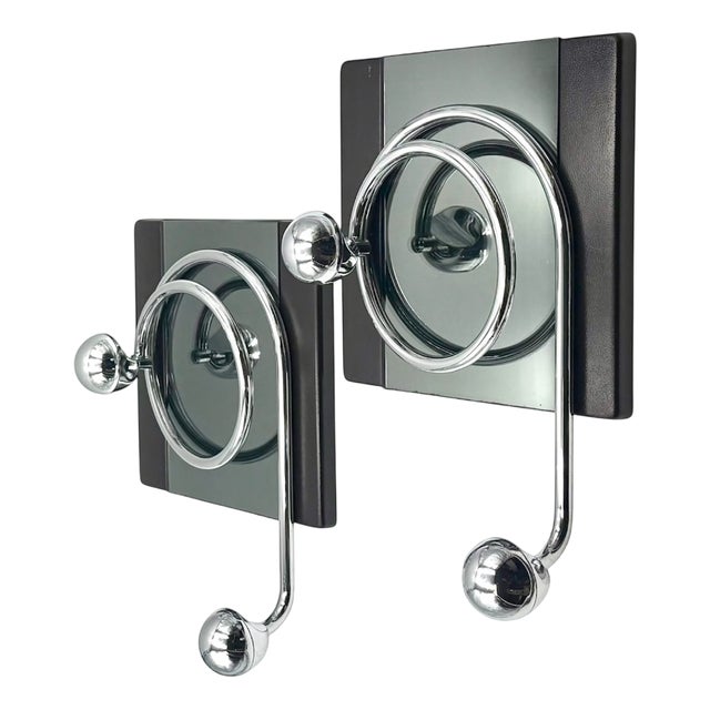 Italian Space Age Wall Coat Hangers with Mirrors attributed to Goffredo Reggiani, 1970s, Set of 2 For Sale