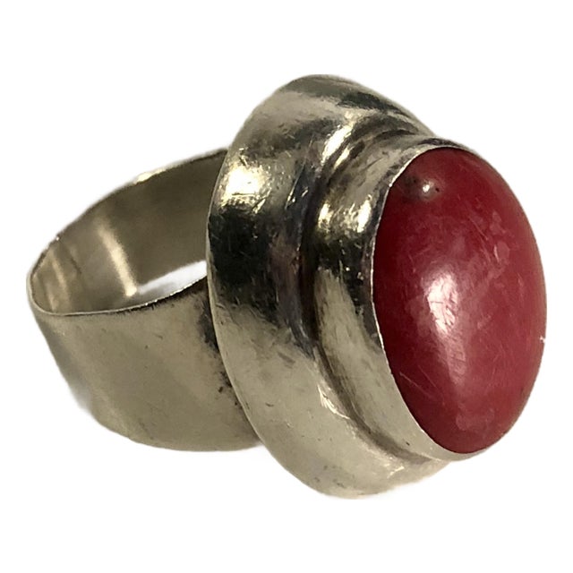 Mid 20th Century Carnelian Cabochon Sterling Silver Ring, Size 7.5 For Sale