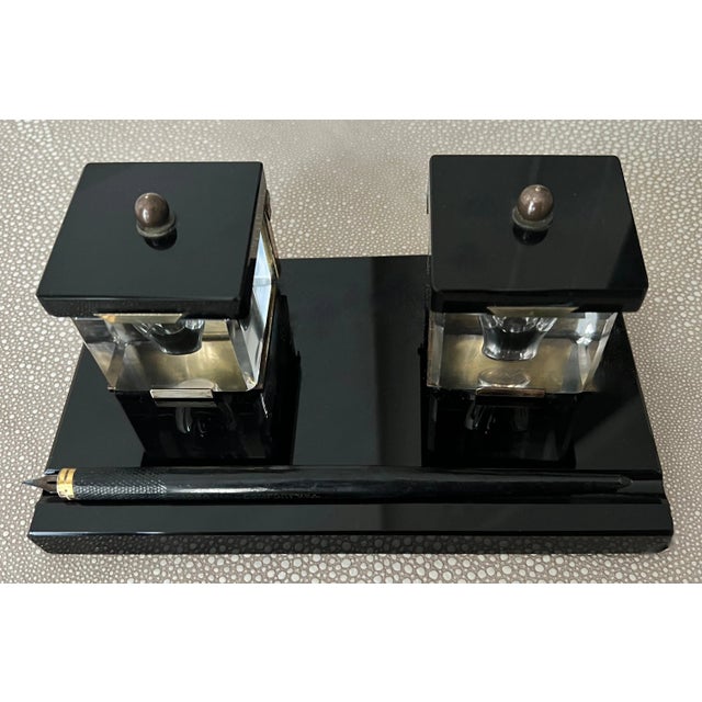 Black Glass Ink Well with Brass Accents, Crystal Wells and Dipping Pen For Sale In Los Angeles - Image 6 of 12