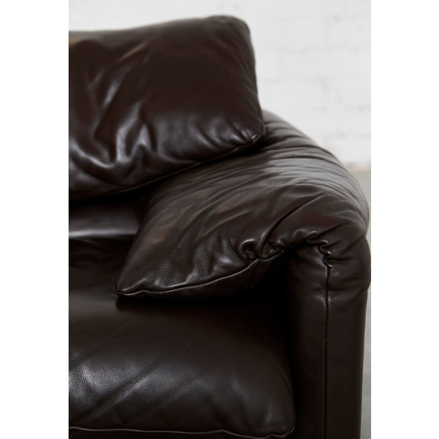 Set of Leather Maralunga Lounge Chair and Ottoman by Vico Magistretti for Cassina, 1980s For Sale - Image 18 of 18