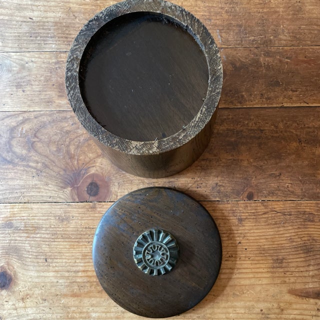 Late 20th Century Walnut Ice Bucket With Brass Detail on Top For Sale - Image 9 of 10