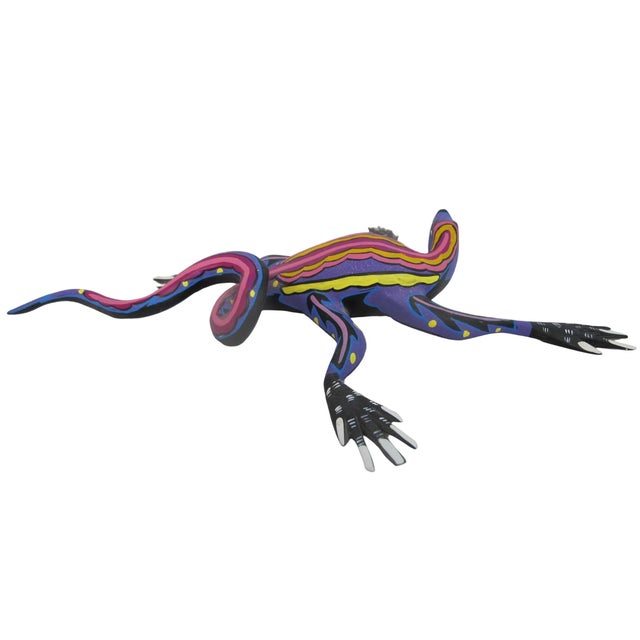 Late 20th Century Oaxacan Alebrije Lizard Colorful Mexican Folk Art Wood Carving Figure Sculpture For Sale - Image 5 of 9
