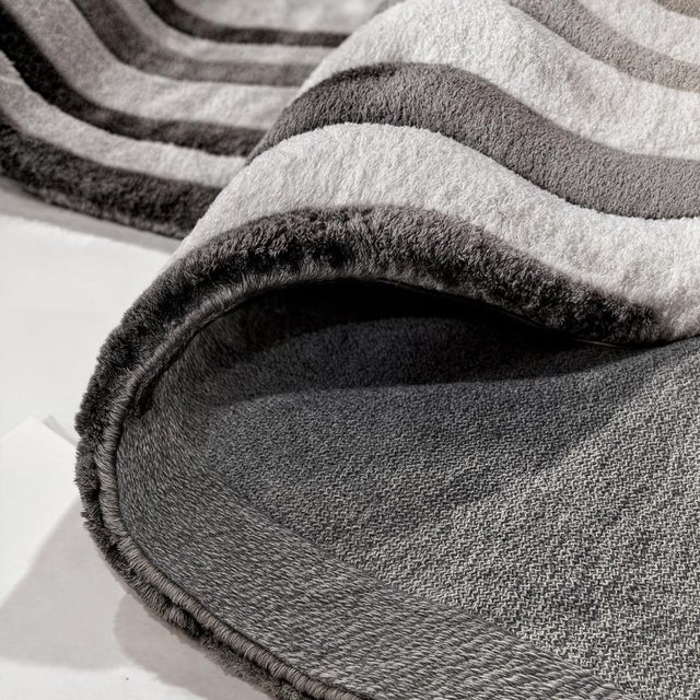 Contemporary Sandal Runner Rug by Tapis Studio for Hommés Studio For Sale - Image 3 of 5