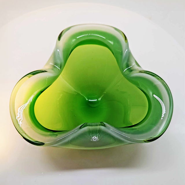 Big Ashtray in Murano Glass attributed to Flavio Poli for Seguso, Italy, 1960s For Sale - Image 6 of 9