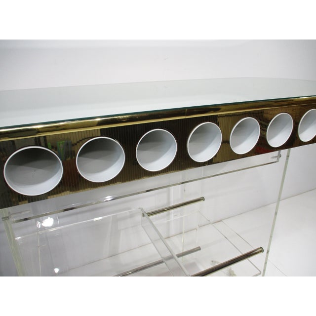 Transparent 70's Charles Hollis Jones Styled Lucite Bar With Stools by Hill Manufacturing For Sale - Image 8 of 16