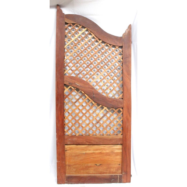 Mountain Top Gate in Natural Wood Tone For Sale - Image 12 of 18