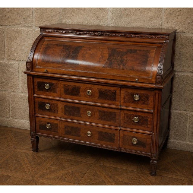 Louis XVI Roll-Top Desk in Marquetry Walnut, 1700s For Sale - Image 6 of 7