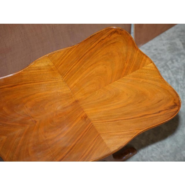 Late 19th Century Victorian Walnut Tilt Top Side Occasional Tripod Table, 1880s For Sale - Image 5 of 16