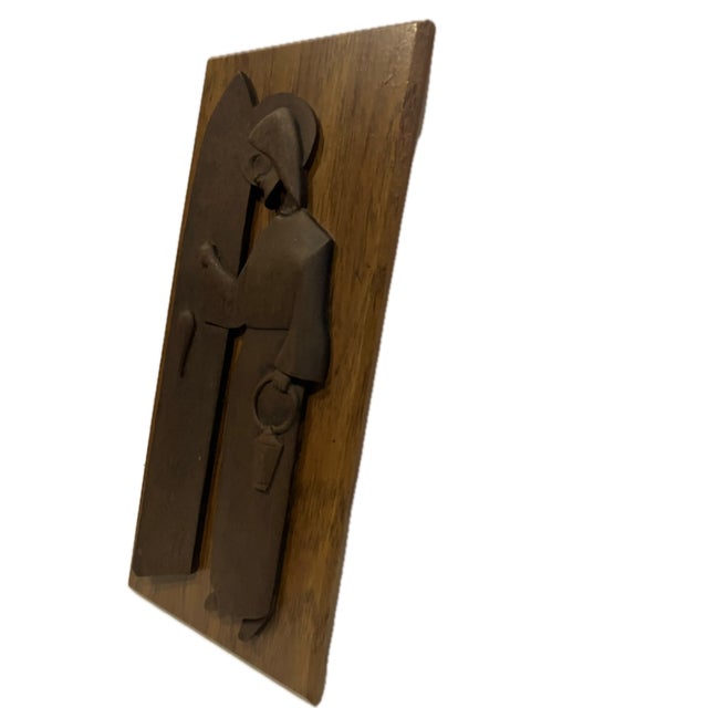 A Modernist Carved Wooden Religious Plaque Depicting Jesus Christ For Sale In Milwaukee - Image 6 of 10