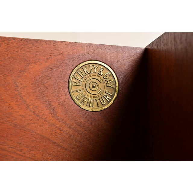 Berkey & Gay Antique Georgian Flame Mahogany Bookcase or Bar Cabinet, Circa 1920s For Sale - Image 10 of 16