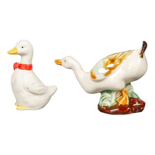 Hand-Painted Porcelain Ducks, 1970s, Set of 2 For Sale