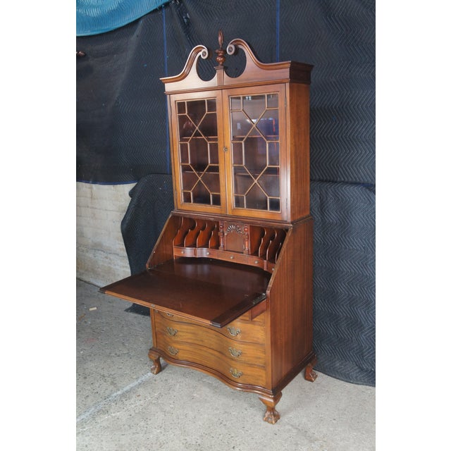 Antique Maddox Chippendale Mahogany Serpentine Secretary Writing Desk Bookcase For Sale - Image 6 of 14