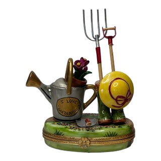 Marquise De Pompadour Limoges "I Love Gardening" Trinket Box For Sale