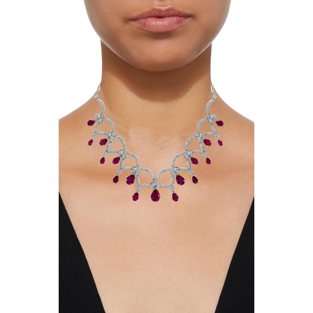 2000 - 2009 18 Carat Tear Drop Rubelite and Diamonds Necklace 14 Karat White Gold For Sale - Image 5 of 18