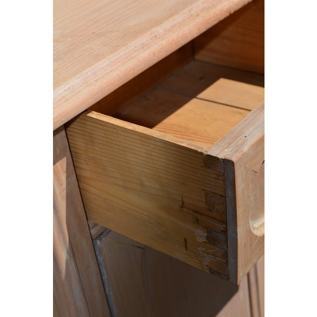 Farmhouse Vintage Pair Rustic Pine Wood Nightstands W/ Drawer / Cupboard & Back Splash For Sale - Image 3 of 18
