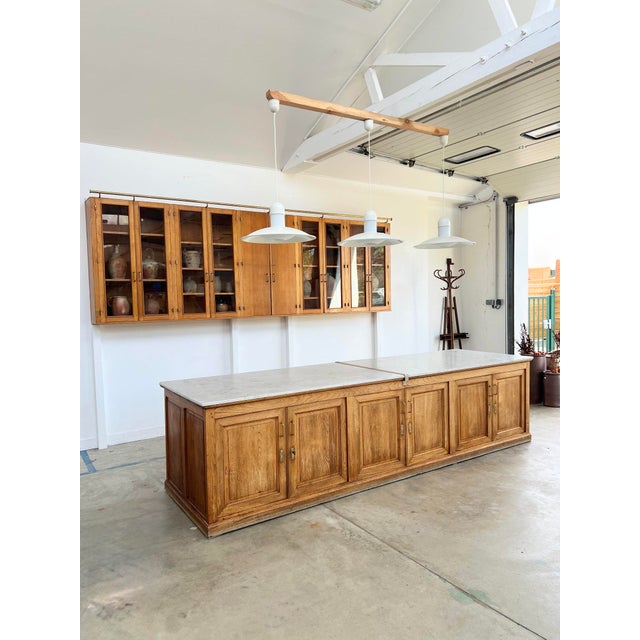 Double-Sided Pharmacy Counter in Marble and Chestnut Wood, 1900 For Sale - Image 13 of 18