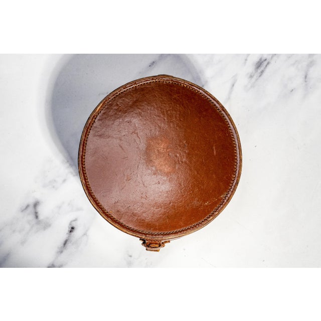 Heritage Style Antique Victorian Round Leather Collar Box Home Decor Prop Storage For Sale - Image 10 of 10