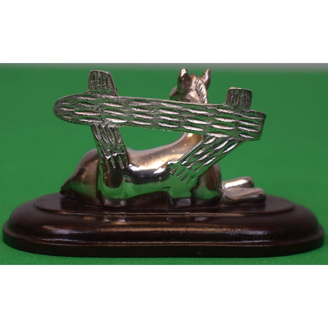 Set X 4 Silver Plated C2001 Menu Card Holders Modeled as Seated Horses the Marylou Whitney Collection For Sale In New York - Image 6 of 8
