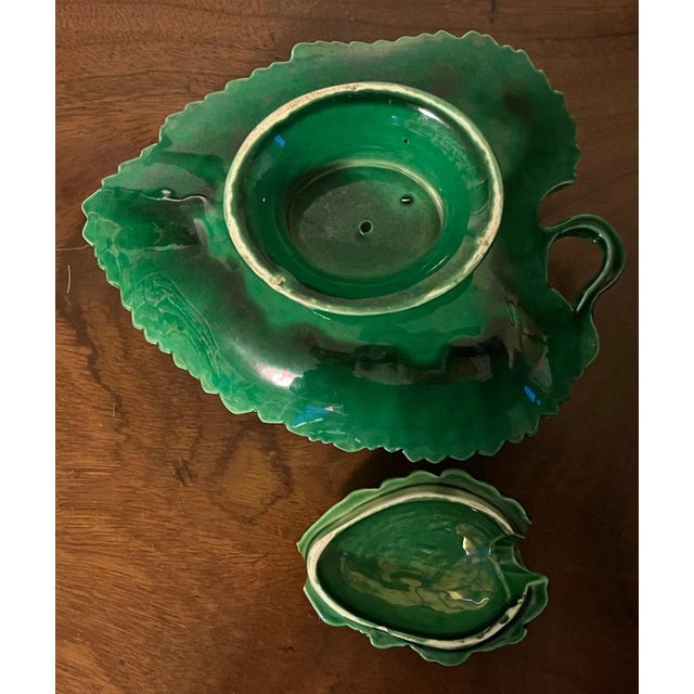 Antique 19th Century English Regency Green Pottery Sauce Tureen in the Form of a Grape Cluster and Leaf For Sale - Image 11 of 13