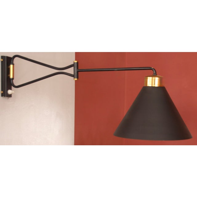 Mid-Century Modern Black and Gilt Articulated Wall Light by Rene Mathieu for Lunel, 1950s For Sale - Image 3 of 9