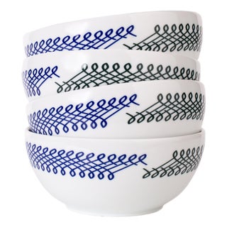 Ribbon Porcelain Bowls Bowls, Set of 4 For Sale