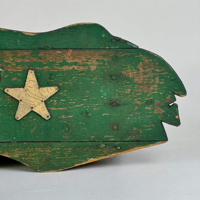 Folk Art Unique Antique Americana Folk Art Wooden Planter With Stars and Indian Profile Ends For Sale - Image 3 of 13