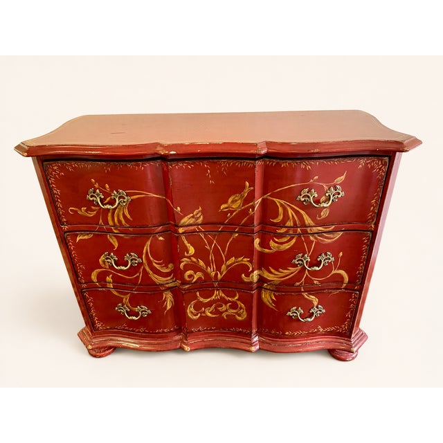 French Provincial Century Furniture Red & Gold Hand-Painted Serpentine Drawer Chest, Hc11-702 For Sale - Image 3 of 7