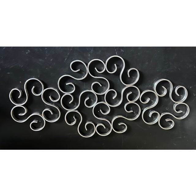 French Provincial Christofle Silverplated Arabesque Scrolling Trivet Set of 3, C. 1960's For Sale - Image 3 of 16