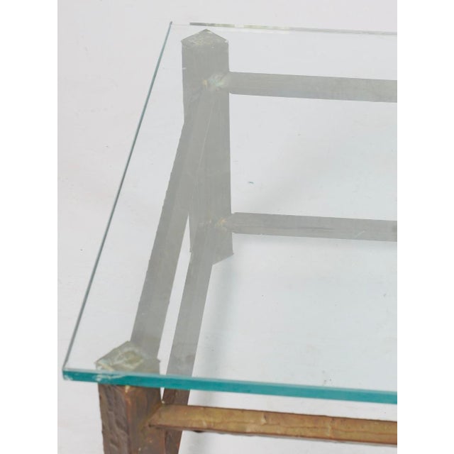 Mid-Century Modern Mid 20th Century Hand-Hammered Solid Brass & Thick Glass Modernist Coffee Table in the Style of Paul Evans For Sale - Image 3 of 6